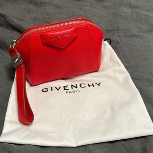 GIVENCHY WOMENS ANTIGONA CLUTCH RED